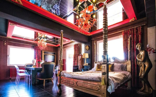 Luxury Suites