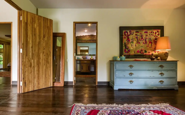Villa Desa Roro Estate by Villa Finder