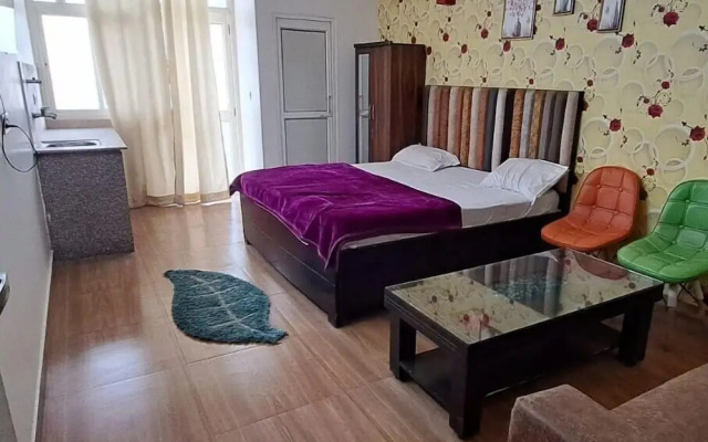 Hotel Noida Stay
