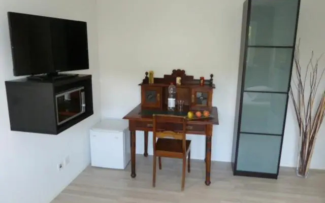 Montaney Guests House