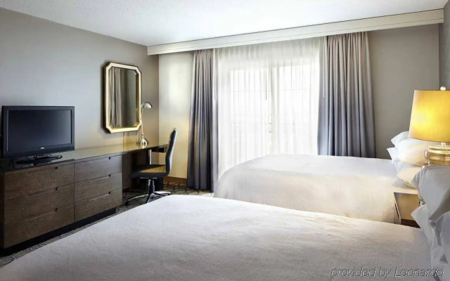 Drury Plaza Hotel St. Paul Downtown