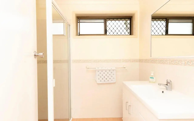 Pet Friendly - Jade Gardens