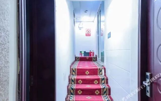 Wuhan Fuxinyuan Hotel (Guanggu Pedestrian Street Branch)