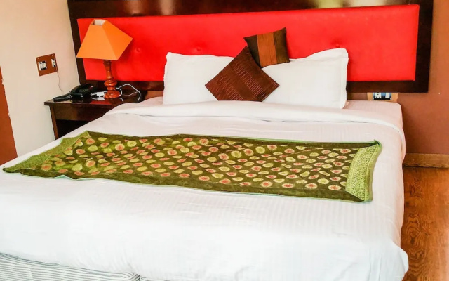 TIH Hotel City Palace