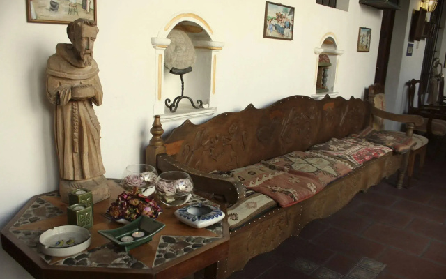 La Villa Serena