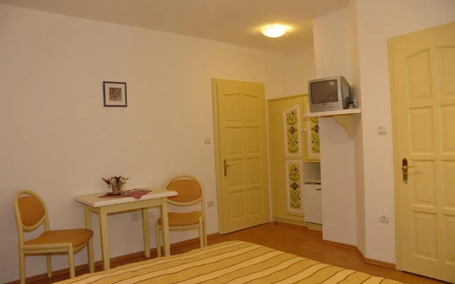 Hotel Sugas