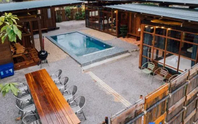 Adirek Pool Villa