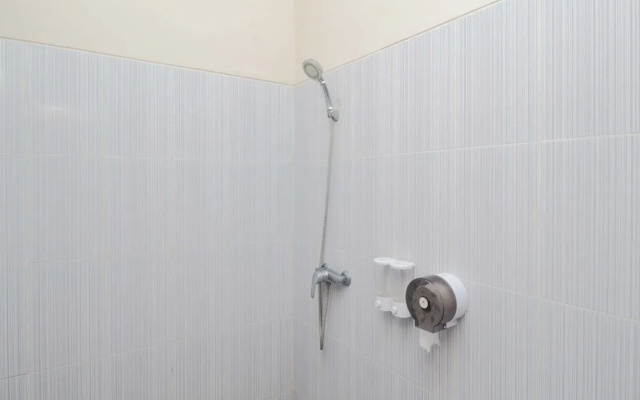 Airy Seminyak Sunset Road Belong Dua 5 Kuta Bali