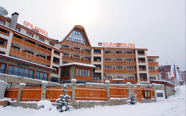 St. Ivan Rilski Hotel & Apartments вид на фасад