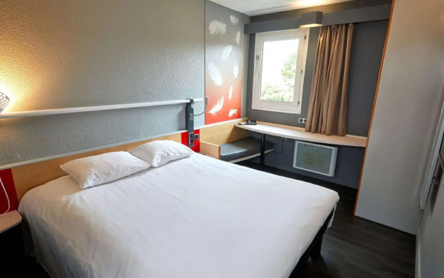 ibis Auxerre Sud