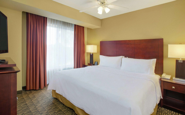 Homewood Suites by Hilton Tampa-Brandon