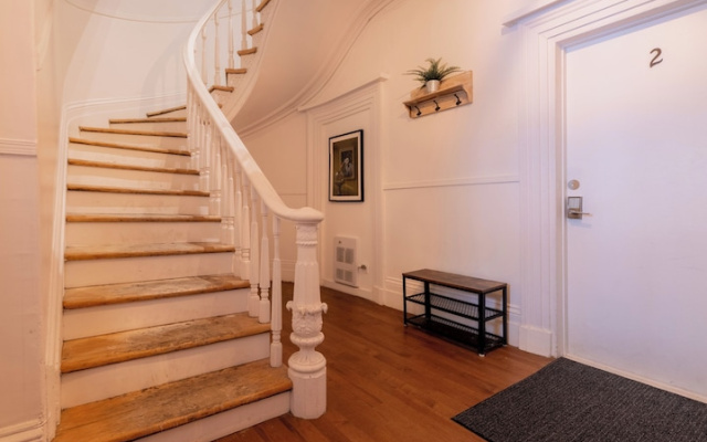 Remparts 2 Bed w Private terrace & sauna