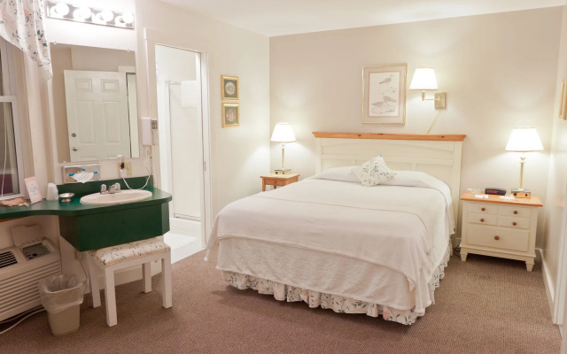 Mount Battie Inn