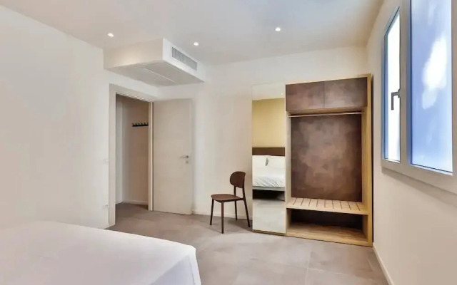 Apho Apartment-Hotel
