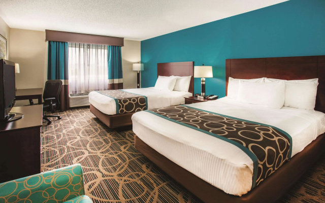 La Quinta Inn & Suites by Wyndham Evansville