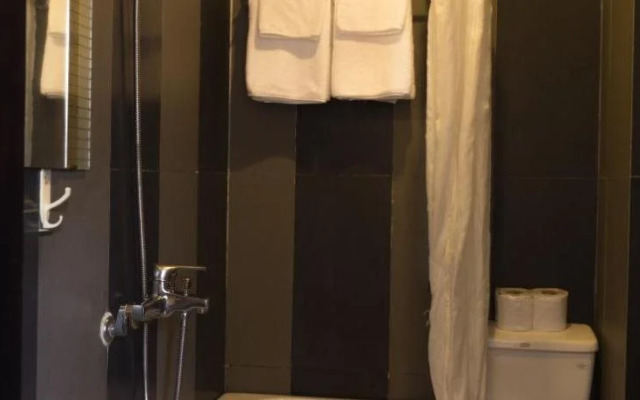 Tinh Tam Hotel