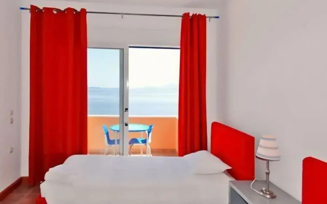 Glyfa Apartments