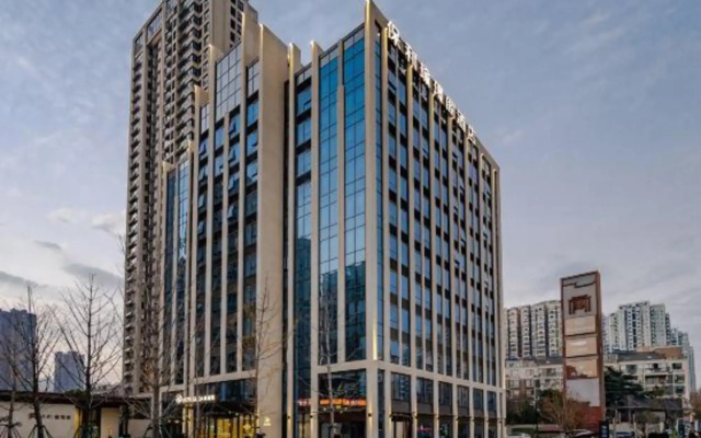 Poly yujingge Hotel