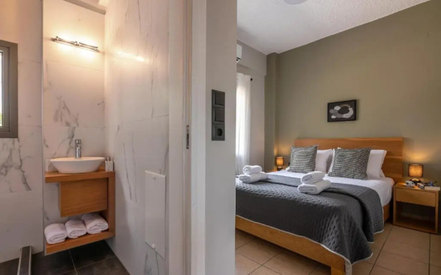 Alexandros Luxury House