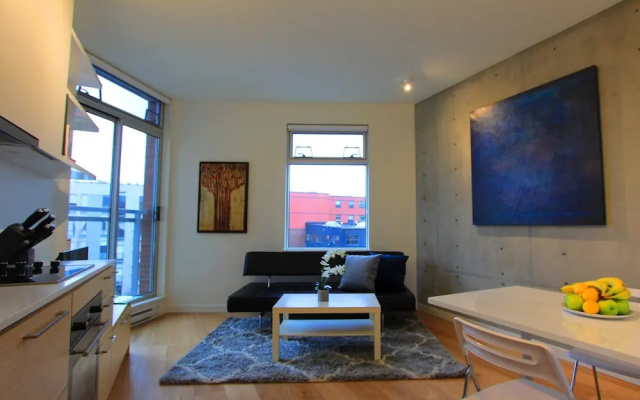 The Janion by Victoria Royal Vacations