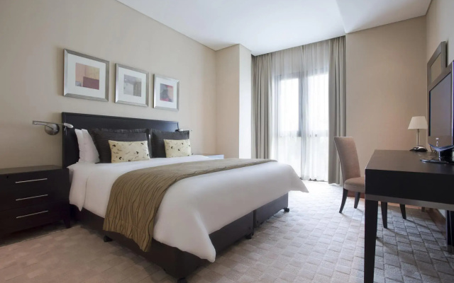 Shangri-La Hotel Apartments Qaryat Al Beri