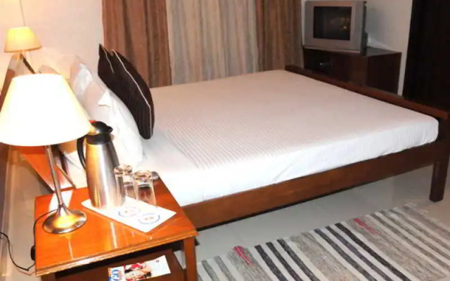 12 th Avenue-A Suite Hotel