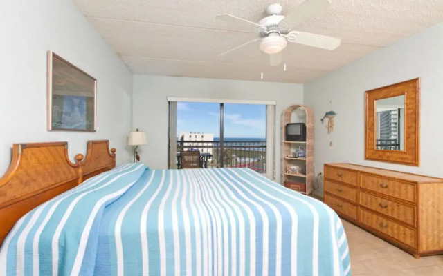 Saida IV Condominium 607