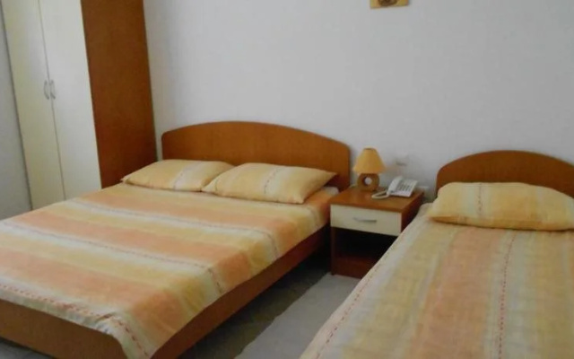 Guesthouse Komfor Moča