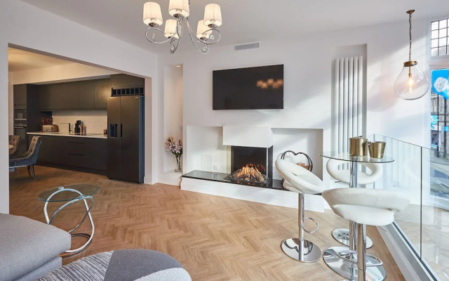 Host Stay Oxford House
