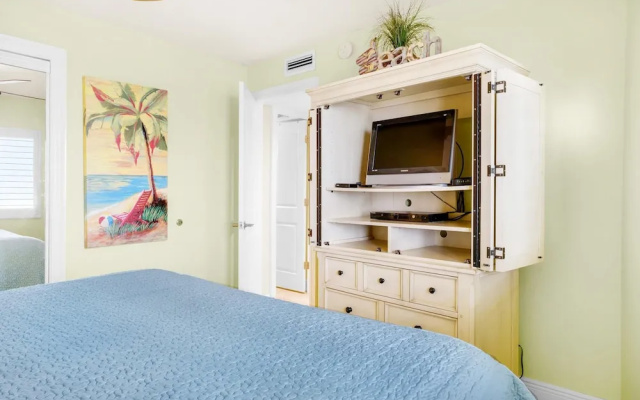 Mainsail 142 by RealJoy Vacations