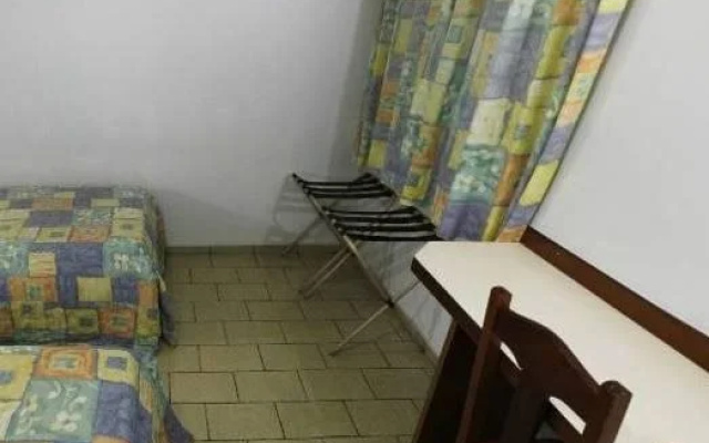 Diplomata Hotel