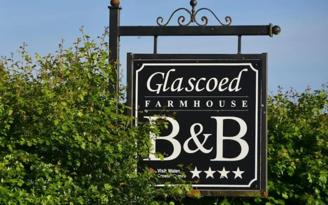 Glascoed Farmhouse