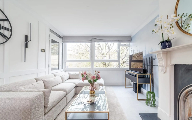 Excellent 3-bed Flat In Elephant Castle