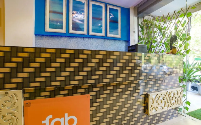 OYO Easy Stay