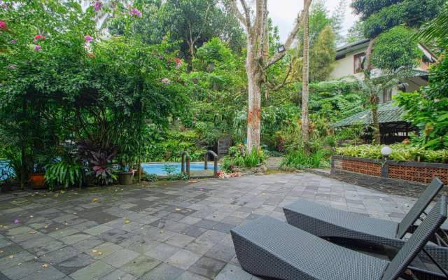GG. House - Happy Valley