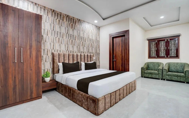 Deluxe Room Neelam Inn