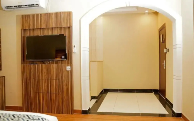 Palette Luxury Credi Hotel