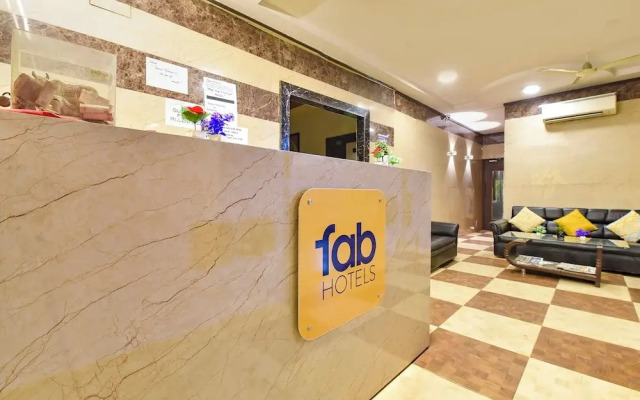 Fabhotel Dream Palace