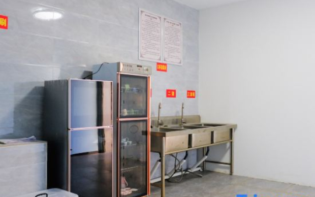 Manting Theme Hotel