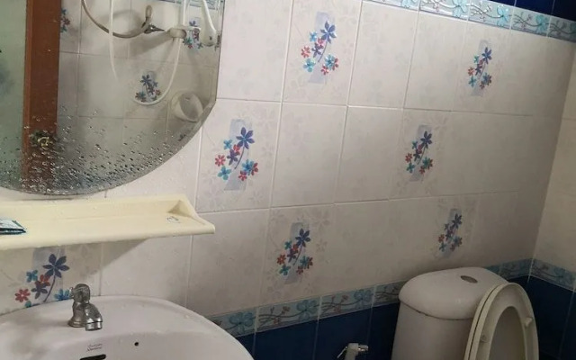 Turfan Hotel and Tigger Park