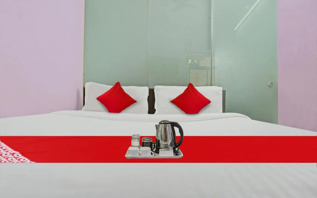 OYO Flagship 70367 Padam Residency