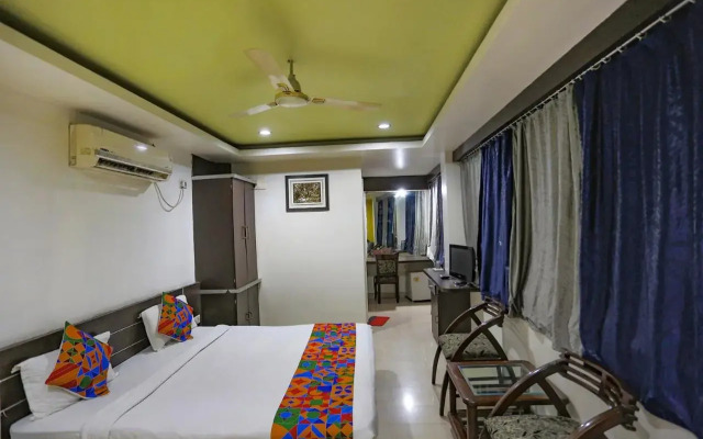 OYO 1552 Hotel Midland