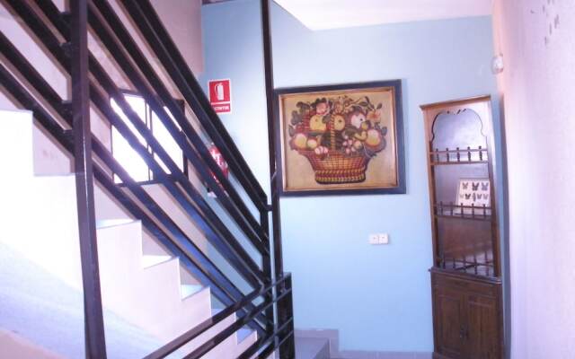 Отель Residencia Hispania вид на фасад