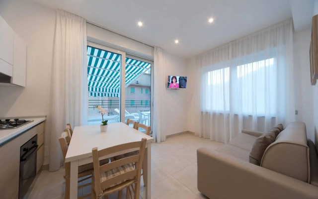 Santa Tecla Apartments
