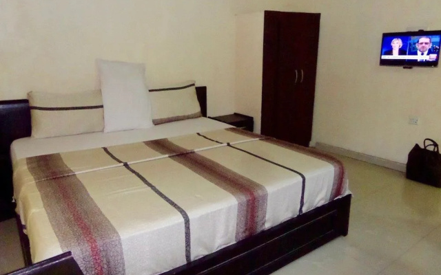 KDT Hotels And Suites