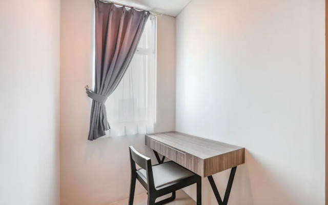 Super Oyo Collection O 16 Vittoria Residence