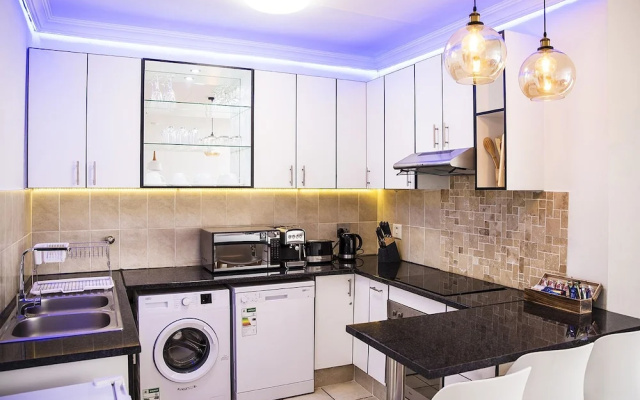 Runako Luxury Apartment