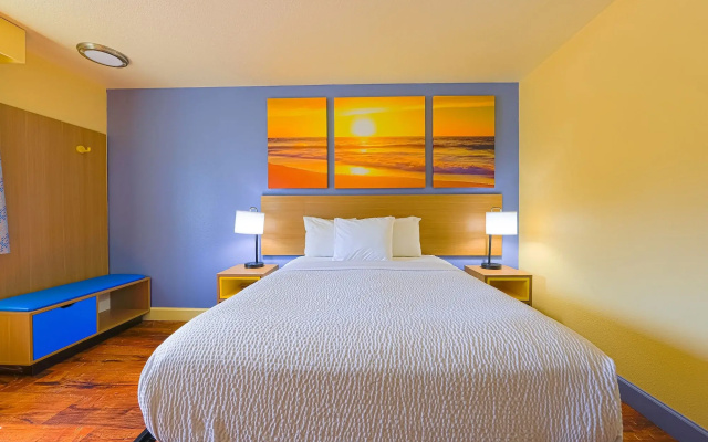 Econo Lodge Lincoln City