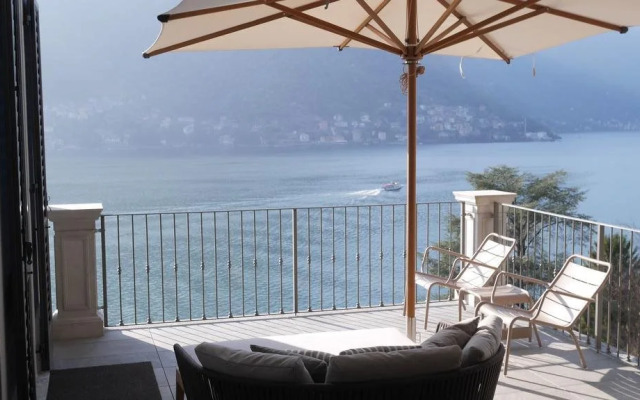 Villa Làrio Lake Como