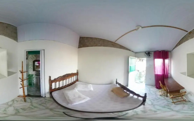 Hostel Familiar